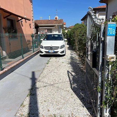 Casa Vacanze Vespucci Torre del Lago Puccini Exteriér fotografie